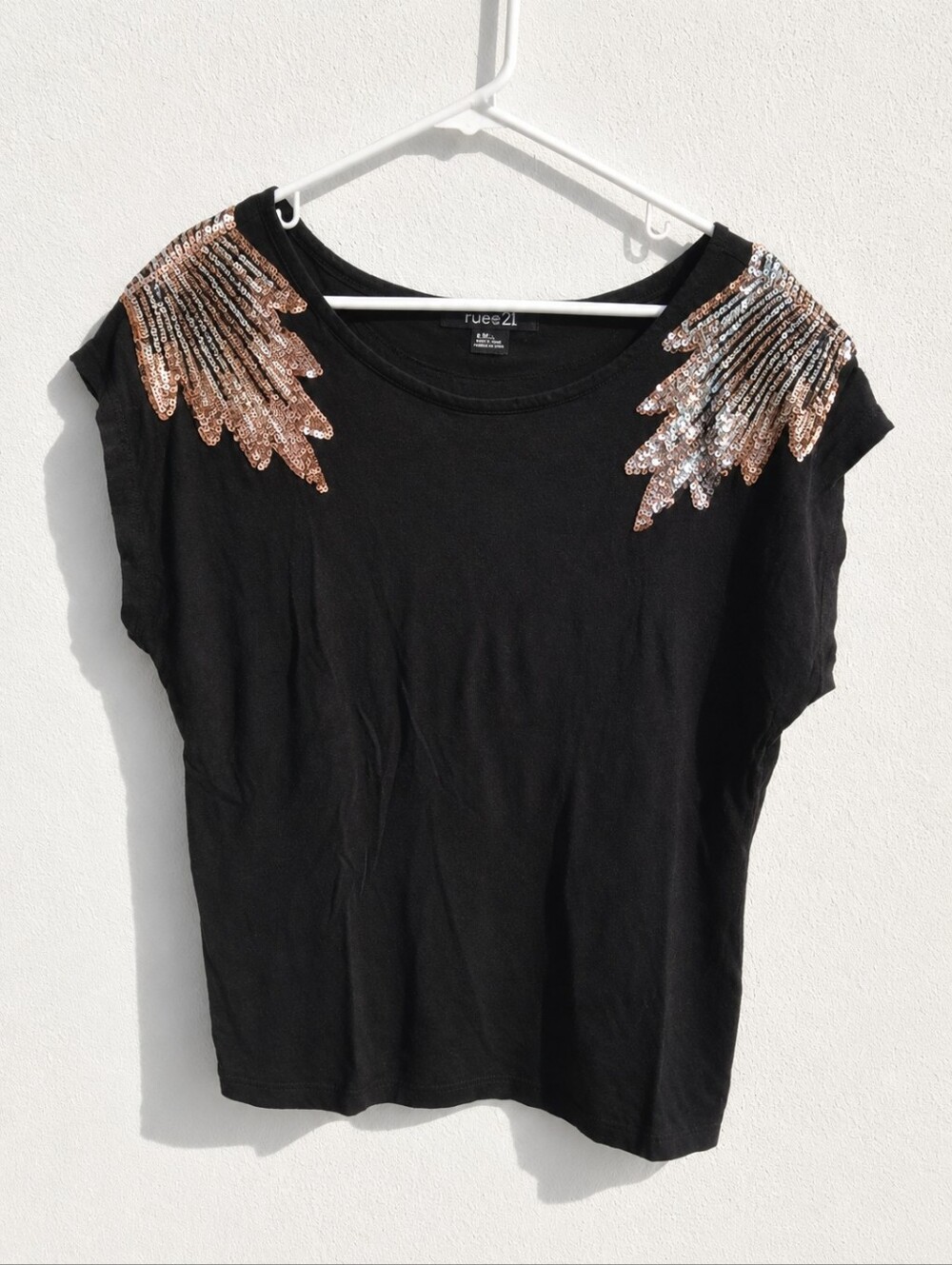 Forever 21 Black Sequin Shoulder Top Women’s Large Gold Embellished Cap Sleeve - Picture 3 of 12
